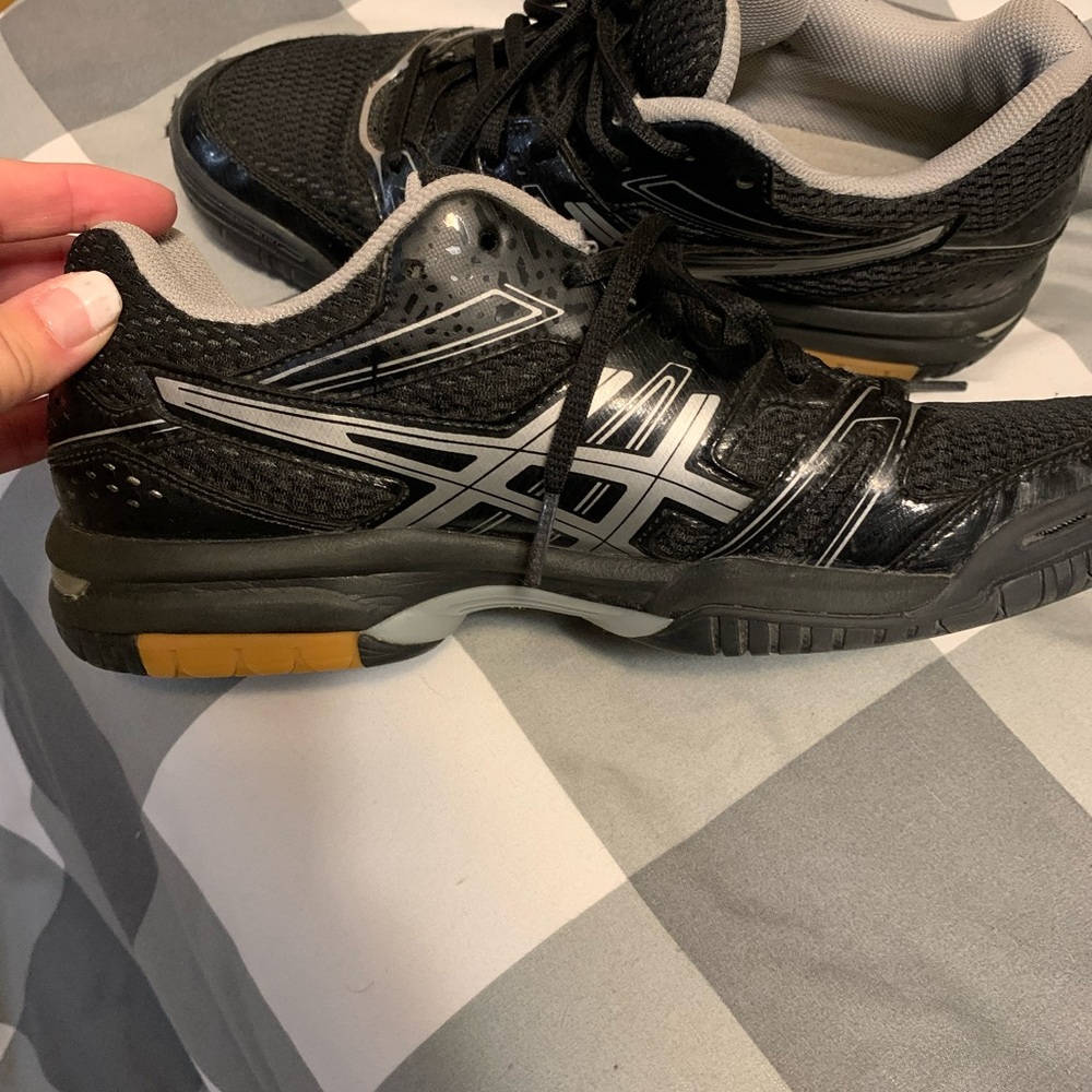 ASICS court or volleyball tennis shoes, in black.  Women size 8.
